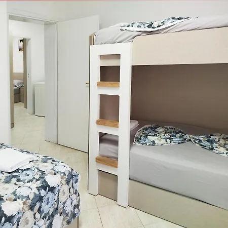 Beachside Comfy Διαμέρισμα Polisi i Vogel