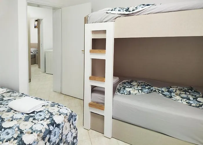 Beachside Comfy Appartement Polisi i Vogel